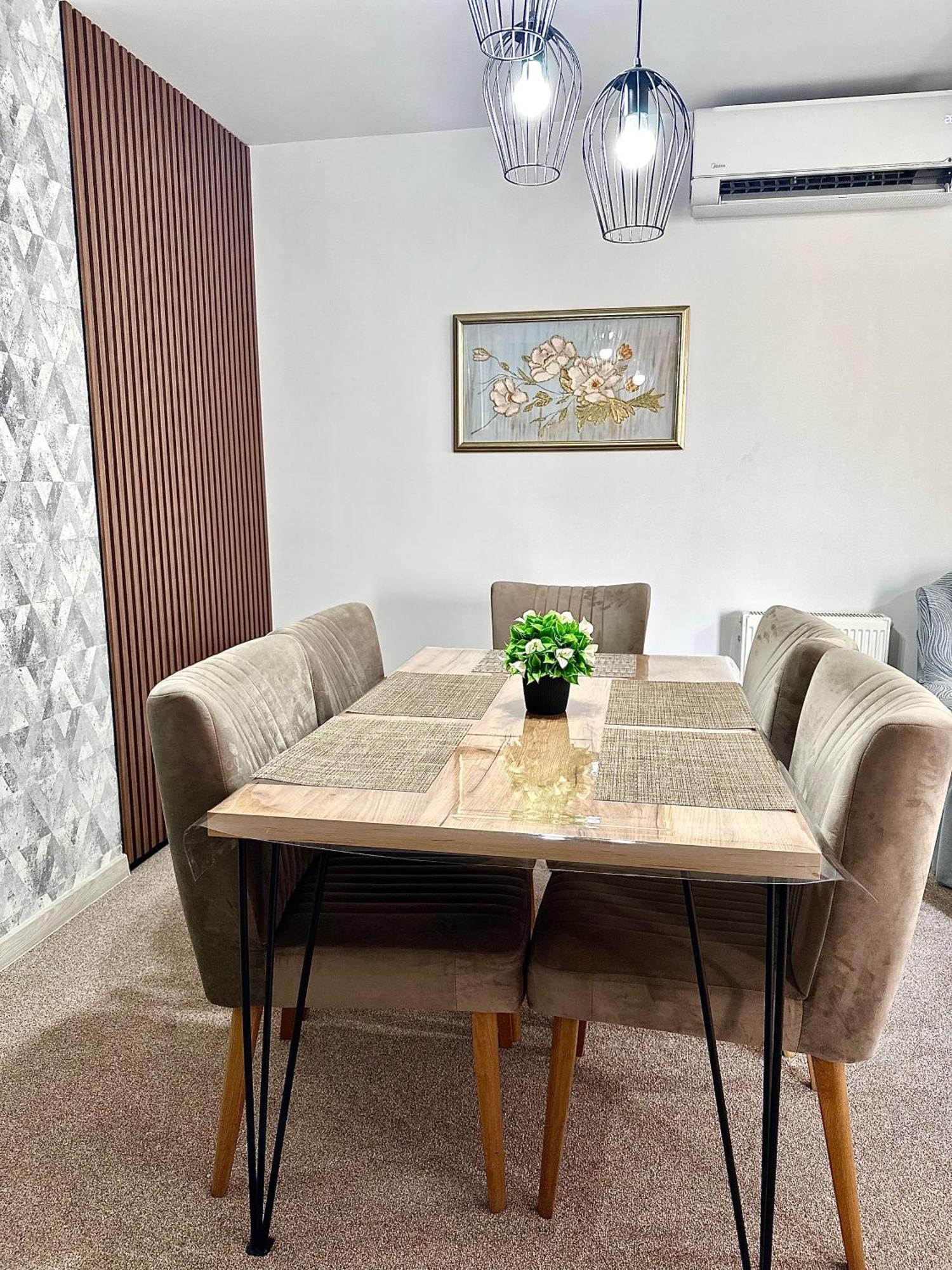 Hotel Nacional Free Parking Sarajevo Ngoại thất bức ảnh